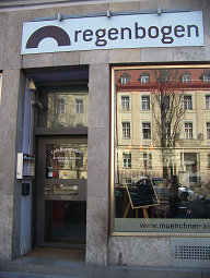 Eingangsbereich Caf Regenbogen